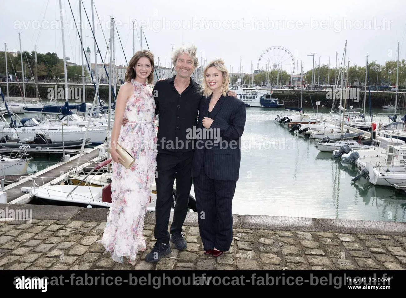 Aaricia Lemaire avec Benjamin Baroche et Berenice Tannenberg lors d'un événement.