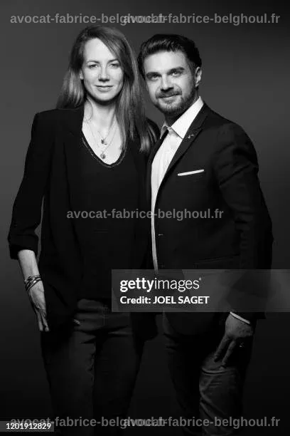 Collection de photos d'Agnès Levallois et son mari, illustrant leur vie ensemble.