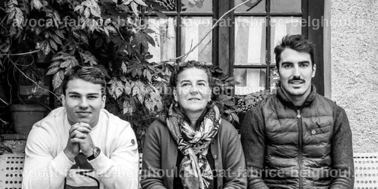 Blog sur les célébrités, mettant en avant l'origine des parents d'Antoine Dupont.