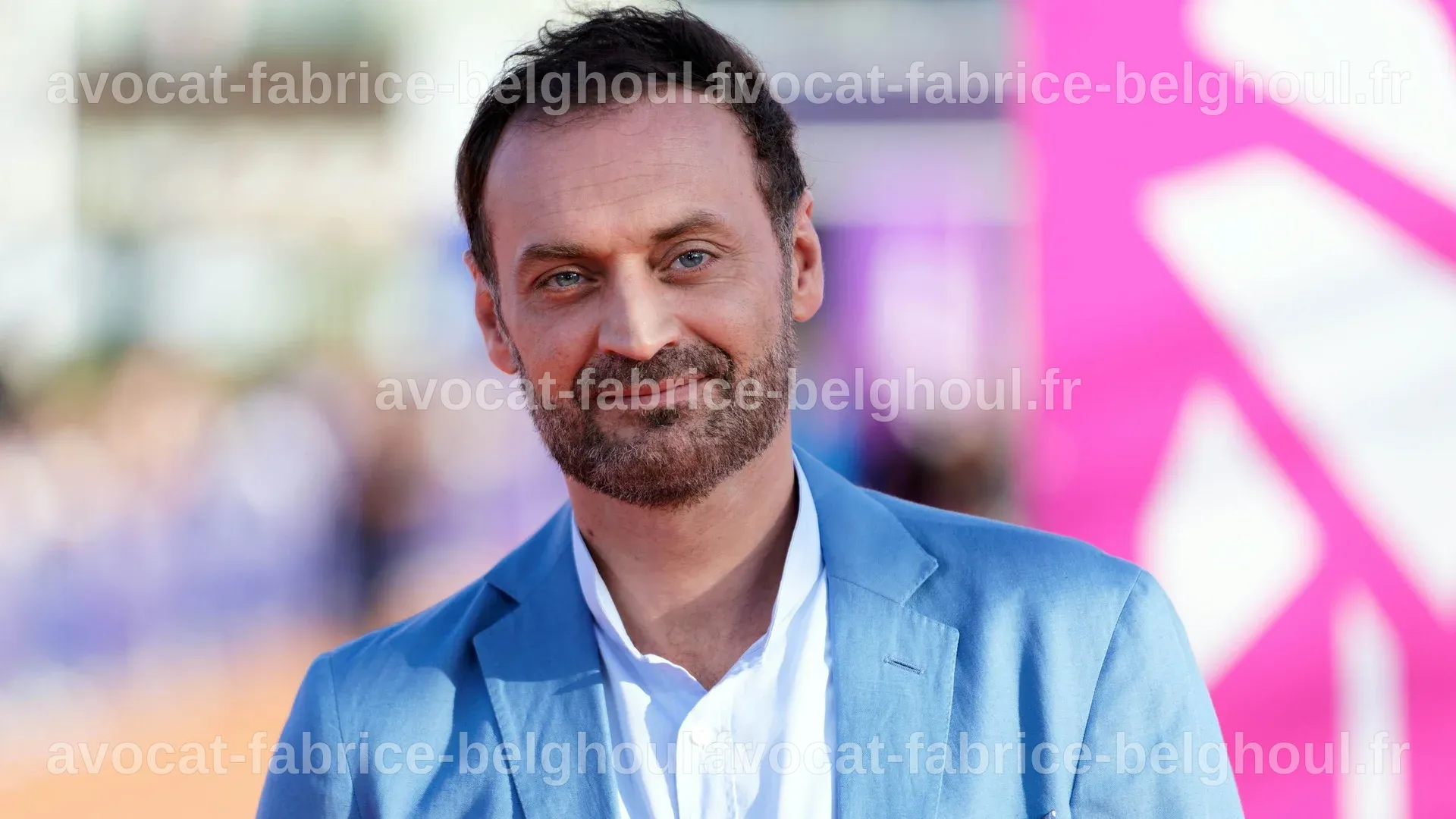 Augustin Trapenard partageant ses réflexions sur la littérature française en 2022.