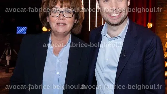 Nathalie Saint-Cricq, mère de Benjamin Duhamel, en pleine discussion.