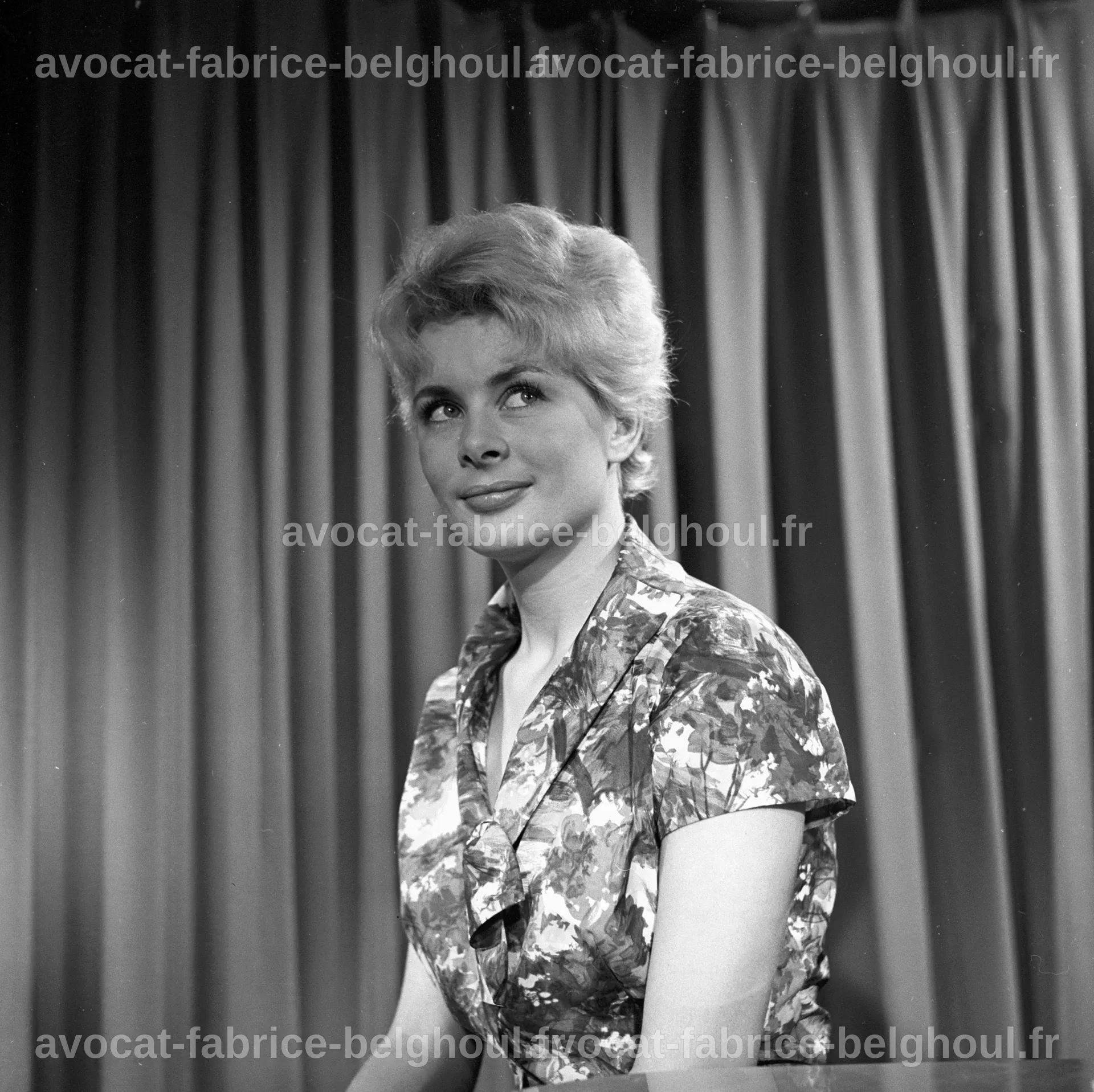 Jacqueline Huet avec ses enfants, illustrant sa vie familiale avant son décès.