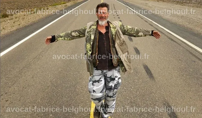 Portrait de Florent Pagny, révélant son allure et sa personnalité artistique.