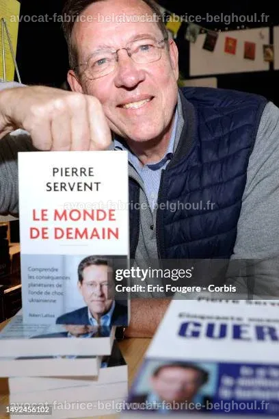 Portrait de Pierre Servent, expert en stratégie contemporaine.